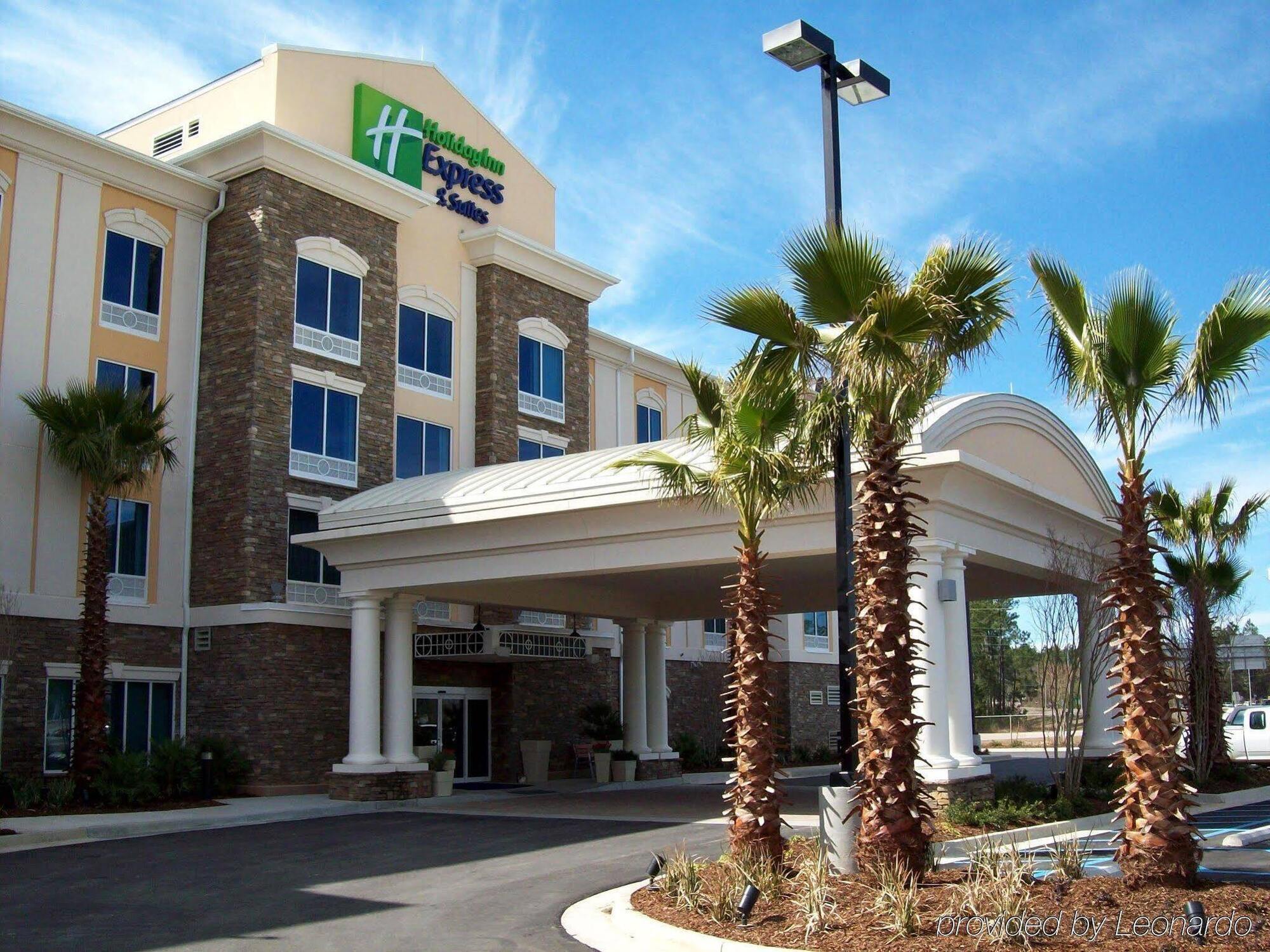 Holiday Inn Express Waycross Exterior foto
