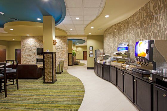 Holiday Inn Express Waycross Exterior foto
